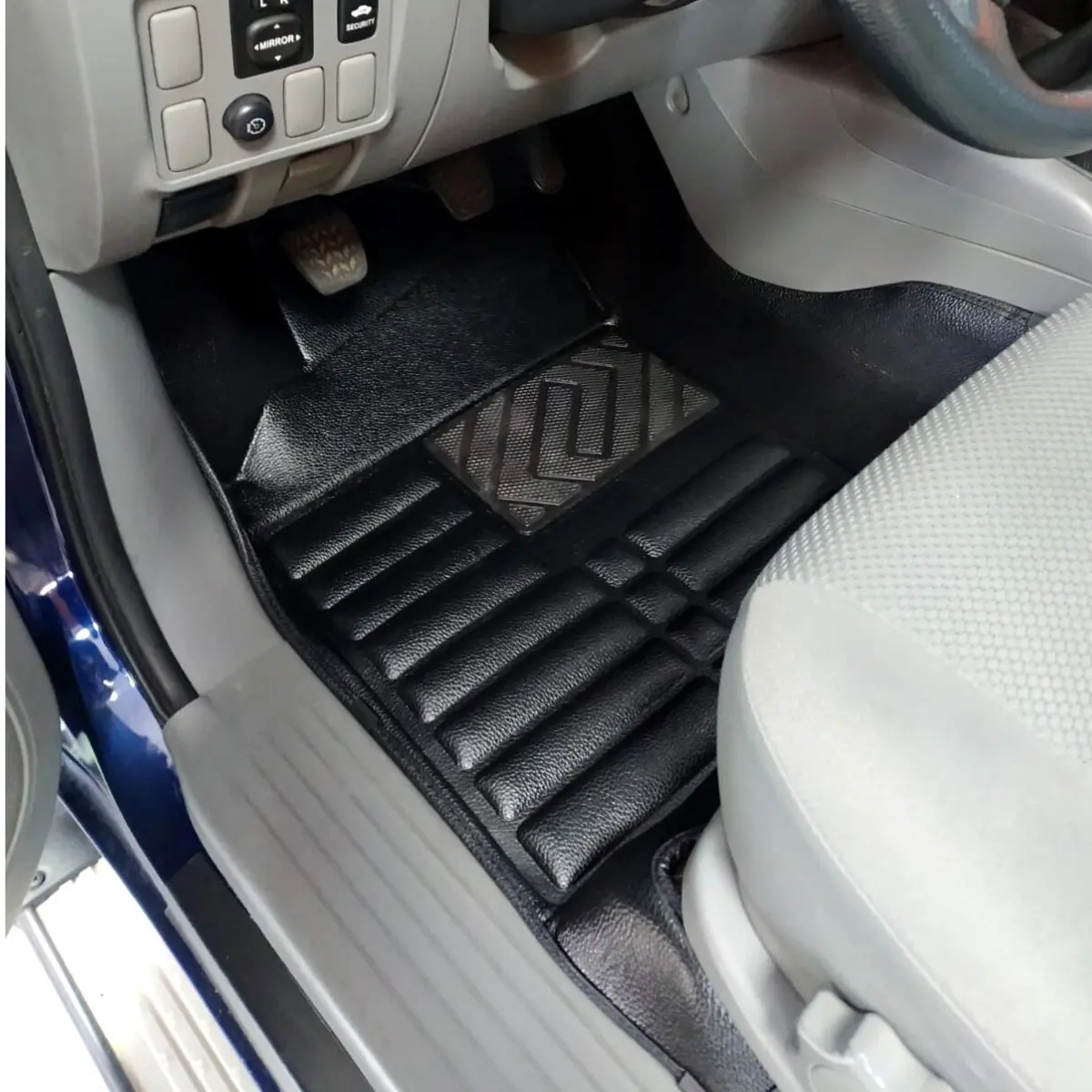 Alfombra Termoformada Peugeot 208 Fusion 4x4